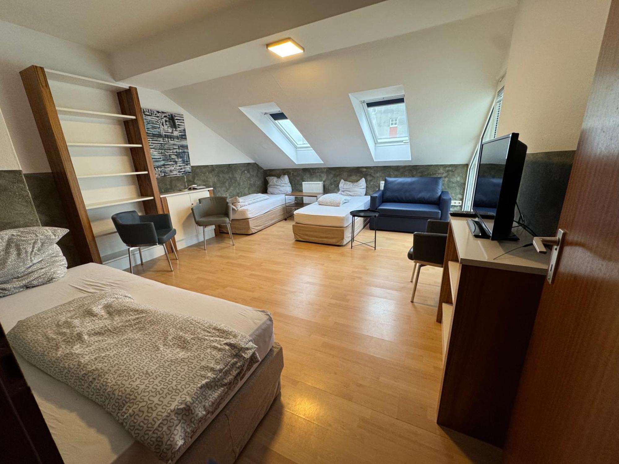 M M Central Apartments Gruppen, Handwerker Und Monteure Budget Berlim Exterior foto